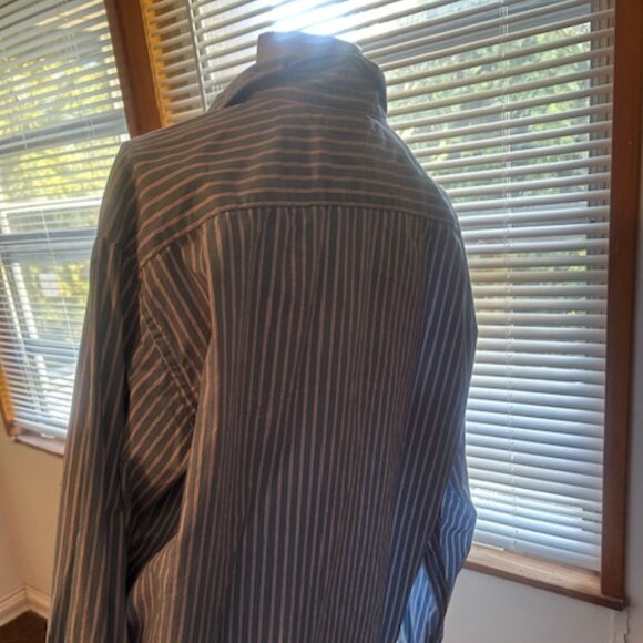 Nautica Vintage Blue/Red & White stripe 1 pocket button down shirt, size M - Picture 3 of 4